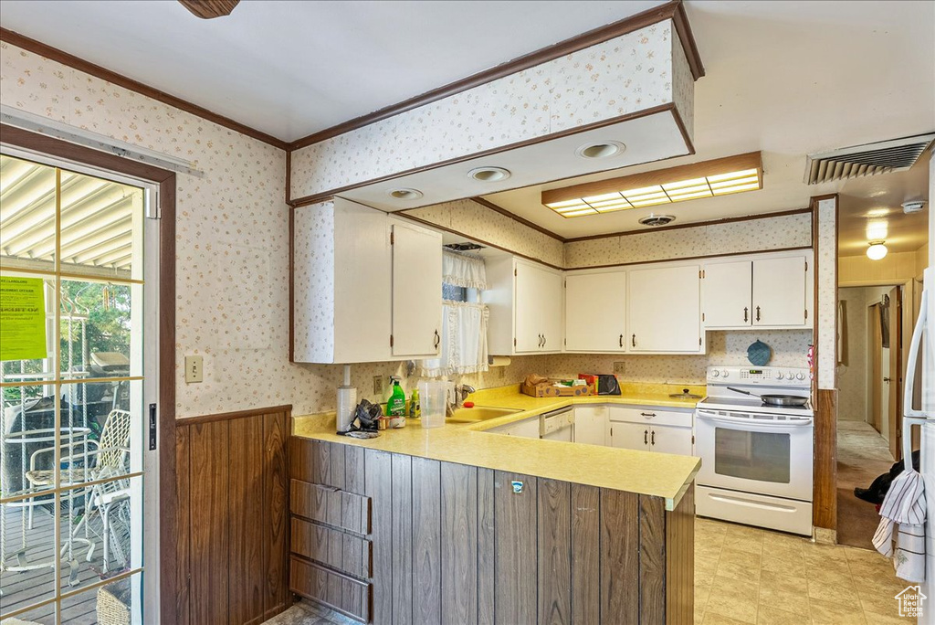 2095 E ROLLING KNOLLS WAY Cottonwood Heights, UT 84121