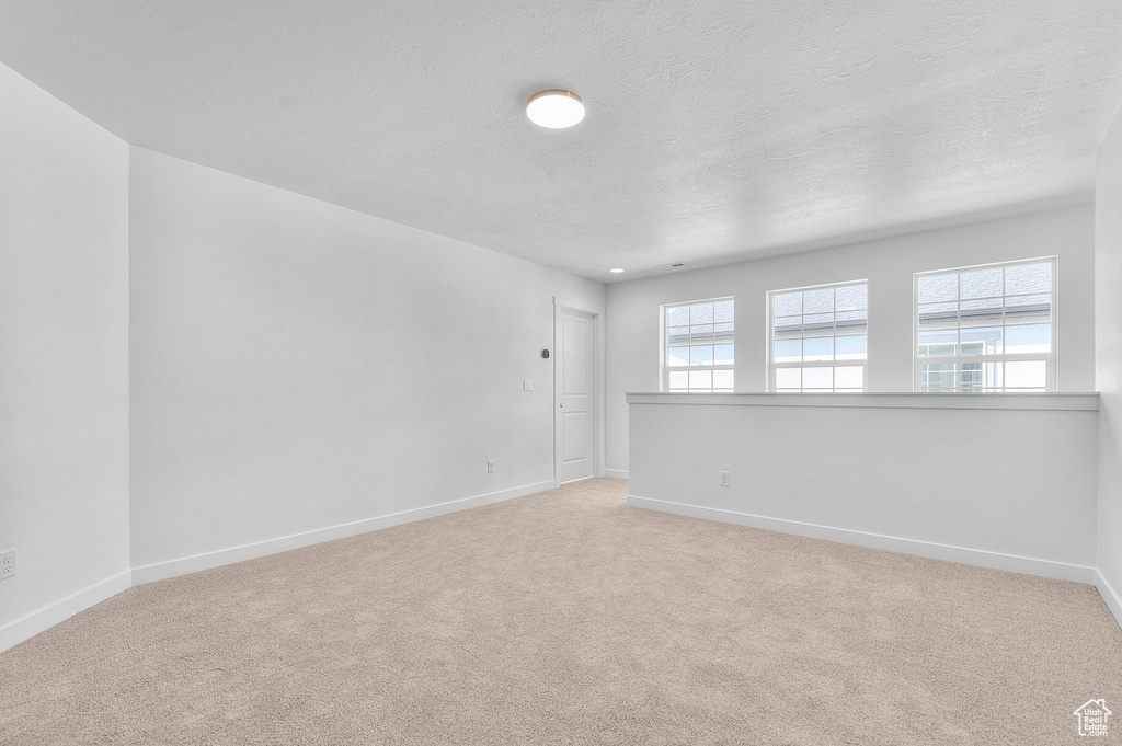 Photo 19 for MLS #2101405 at 5661 N Goldfinch Ln