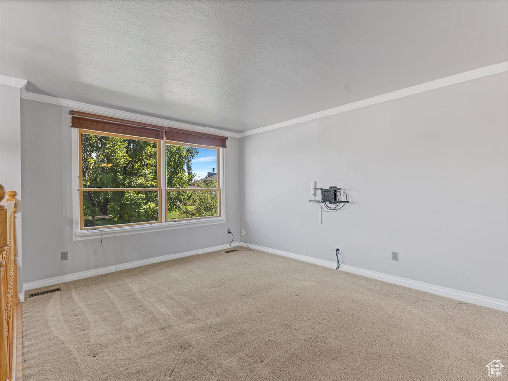 5766 W TUCKINGTON CIR Kearns, UT 84118