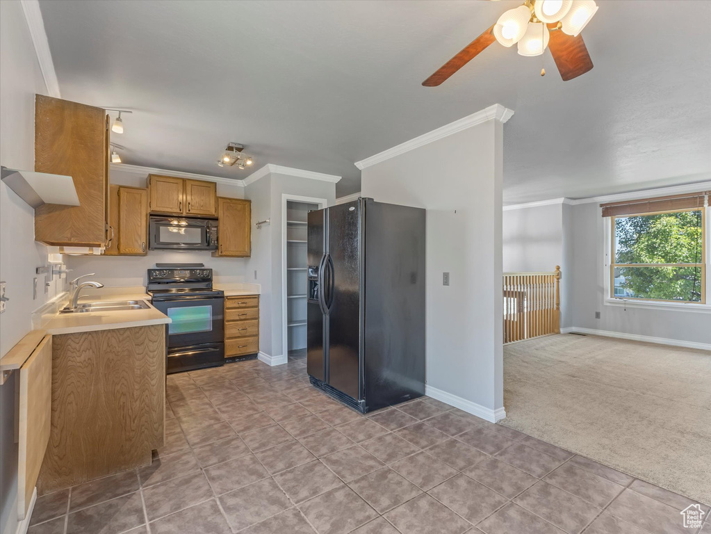 5766 W TUCKINGTON CIR Kearns, UT 84118