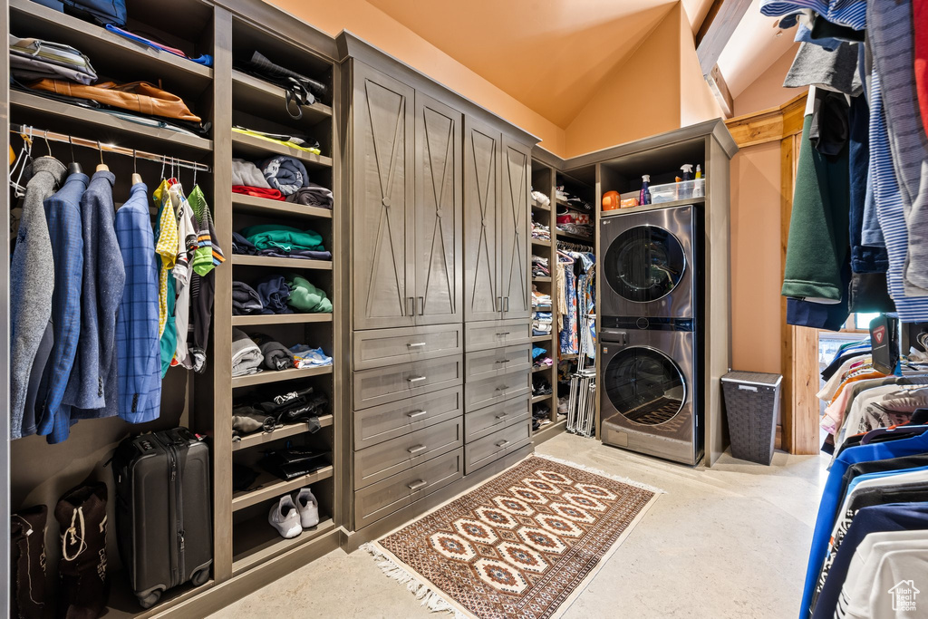 35 WHITE PINE CANYON RD Park City, UT 84060