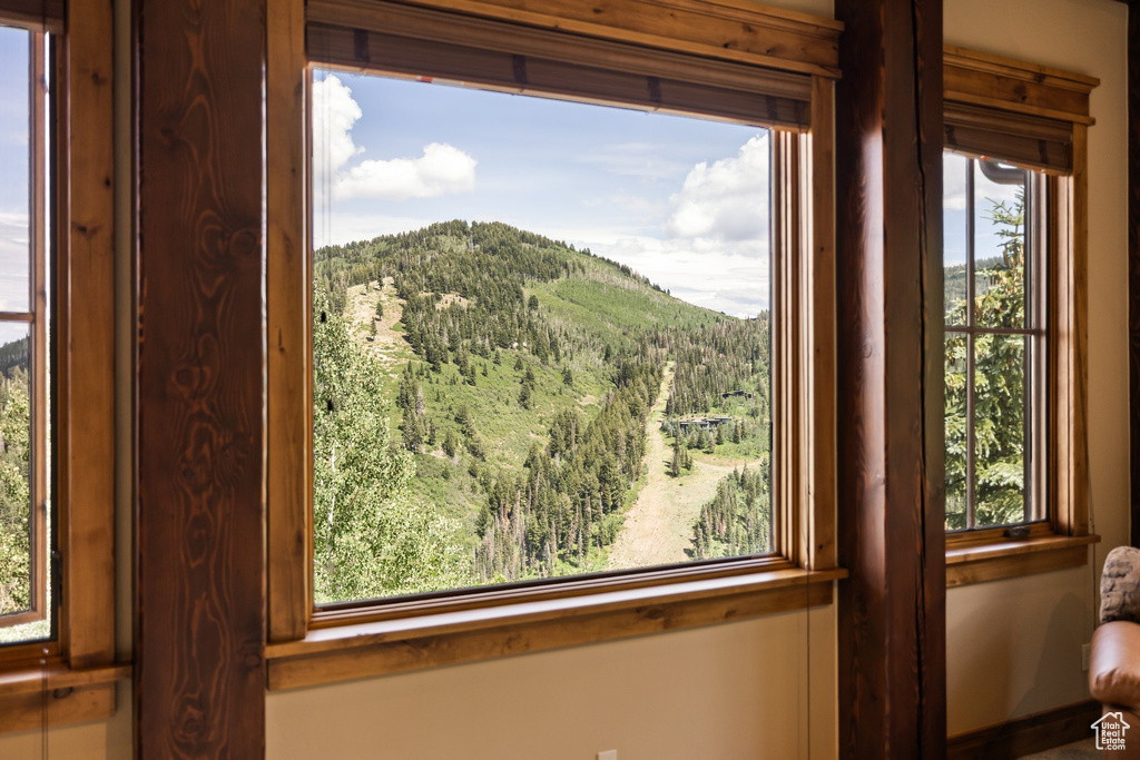 35 WHITE PINE CANYON RD Park City, UT 84060
