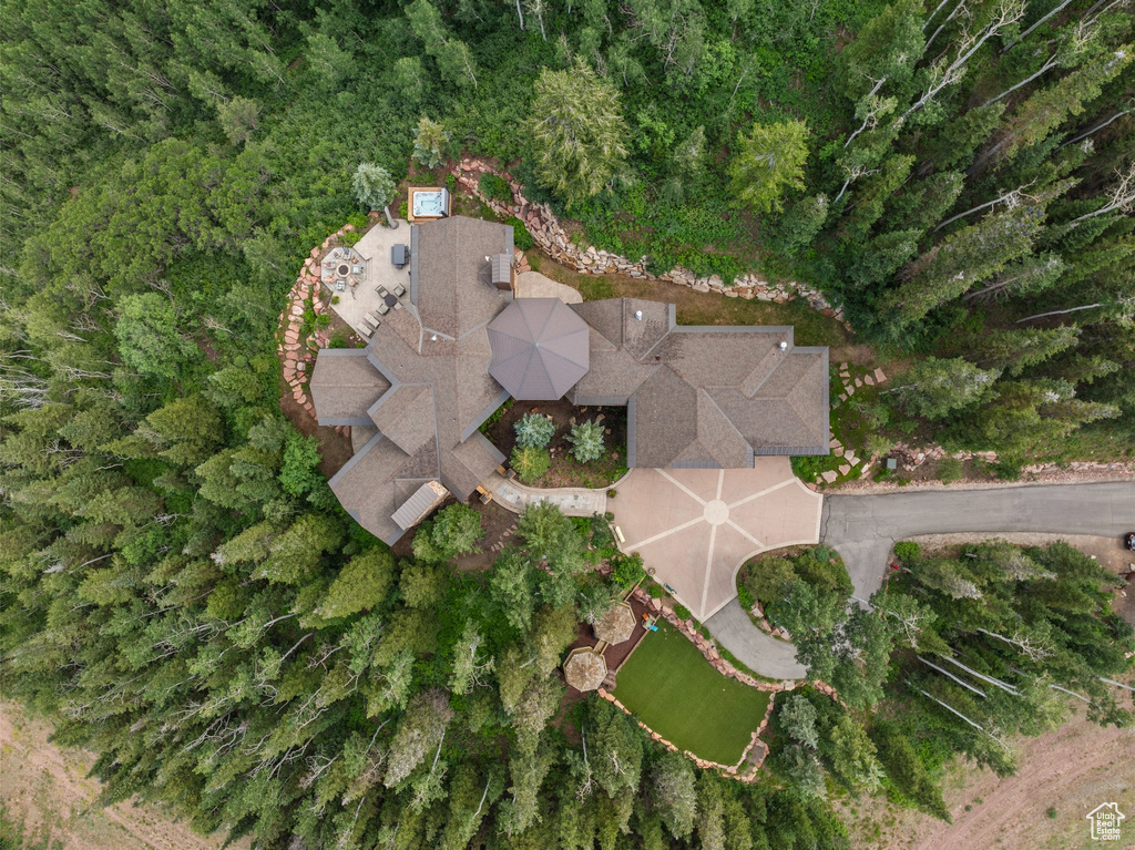 35 WHITE PINE CANYON RD Park City, UT 84060
