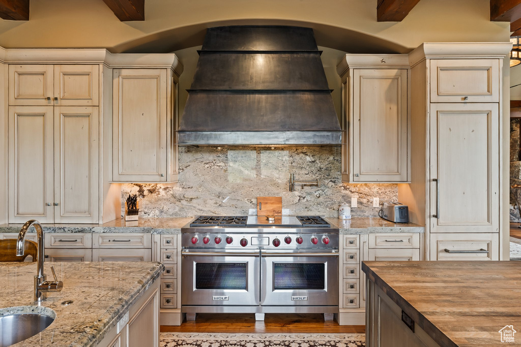 35 WHITE PINE CANYON RD Park City, UT 84060