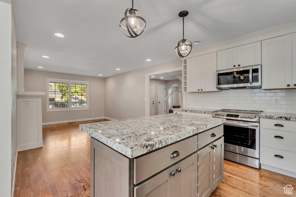 11623 S COLCHESTER DR Sandy, UT 84092