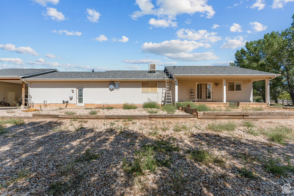 Photo 30 for MLS #2101427 at 872 S 4700 West