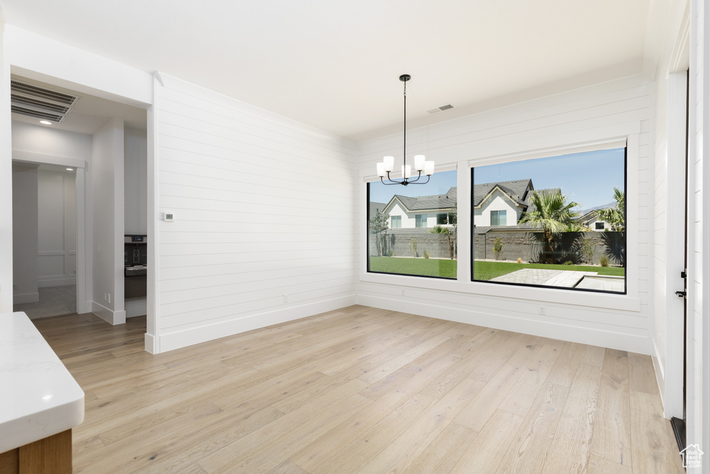 Photo 11 for MLS #2101430 at 801 E Arina Way
