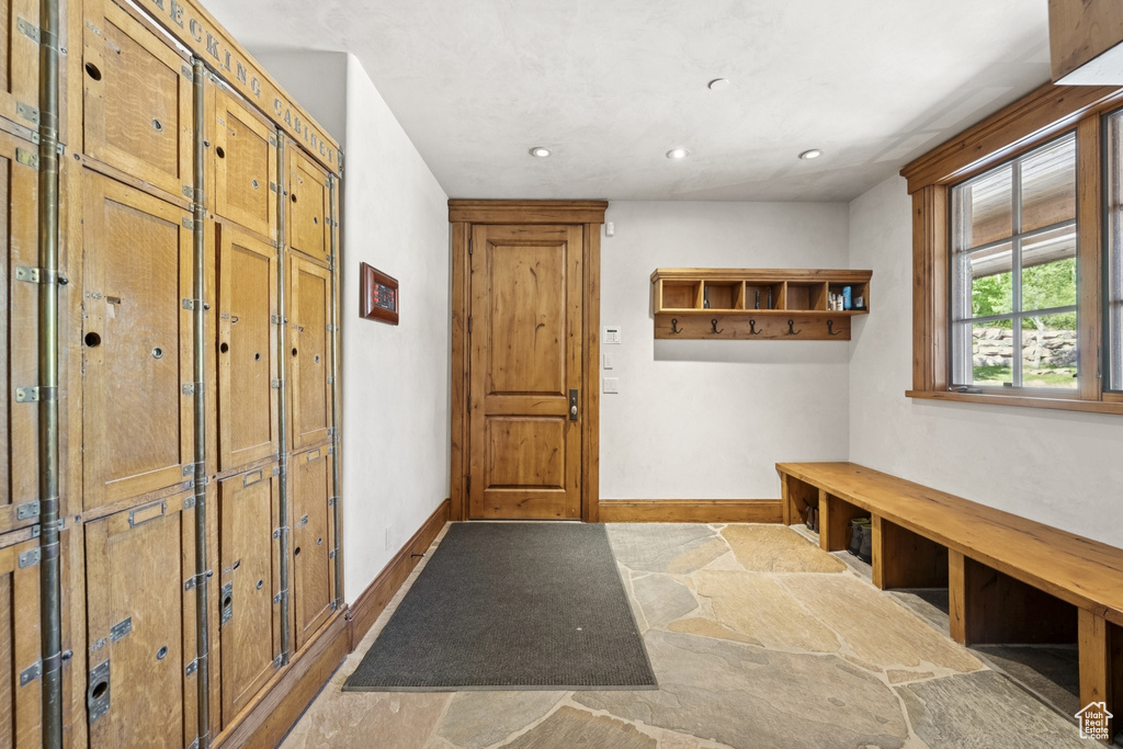 87 WHITE PINE RD Park City, UT 84060