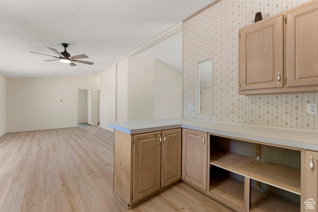 Photo 10 for MLS #2101434 at 184 W Center