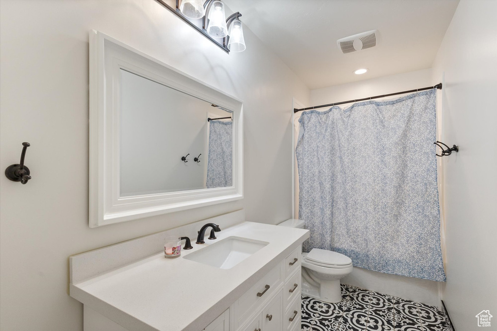 10045 N VINEYARD CT. Highland, UT 84003