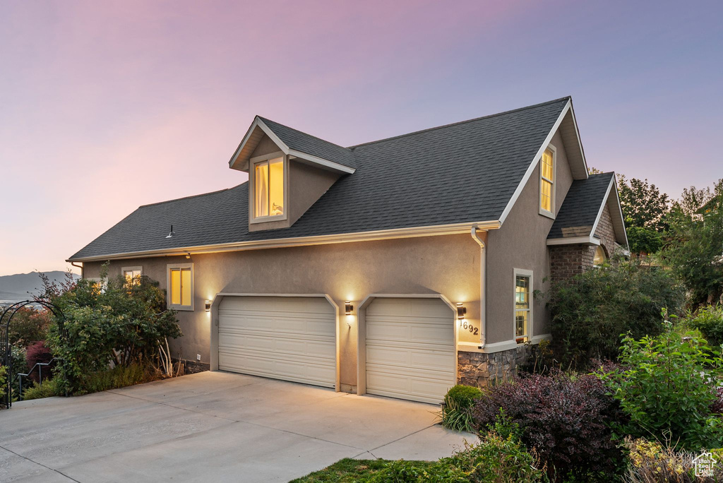 1692 E BLACKHAWK CIR Pleasant Grove, UT 84062