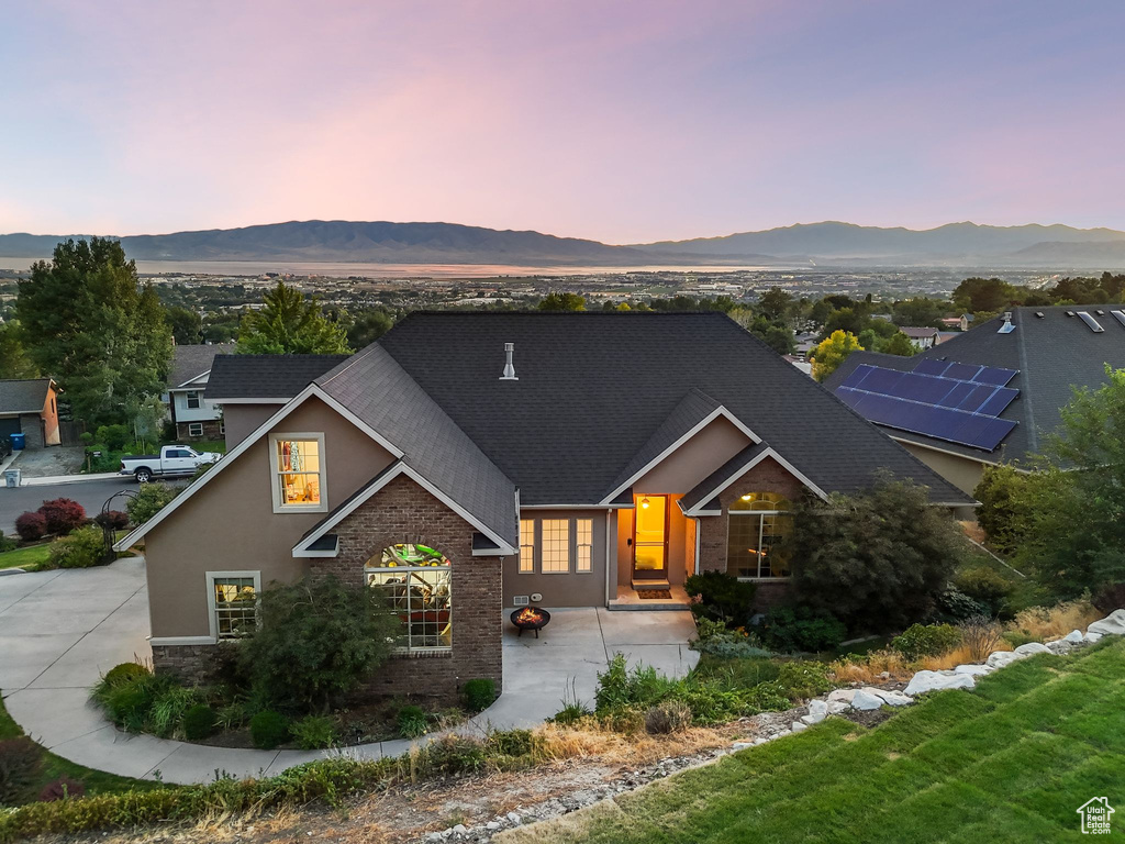1692 E BLACKHAWK CIR Pleasant Grove, UT 84062