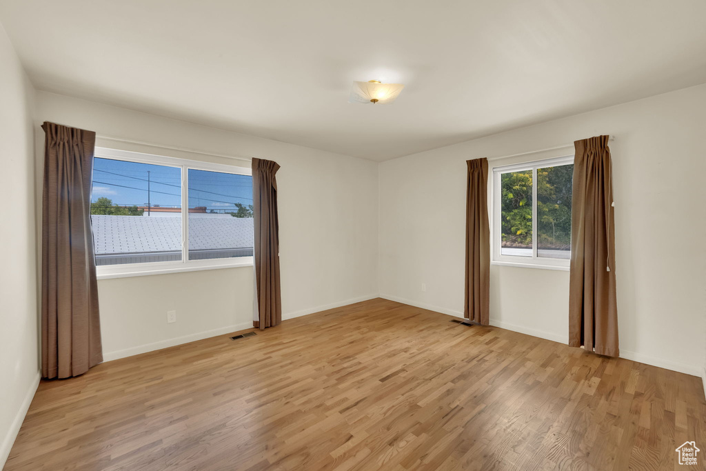 1848 W BOWLING AVE Taylorsville, UT 84129