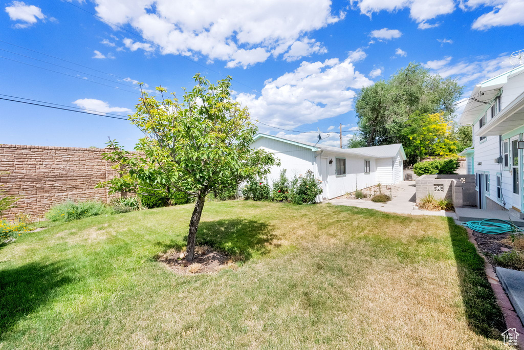 1848 W BOWLING AVE Taylorsville, UT 84129