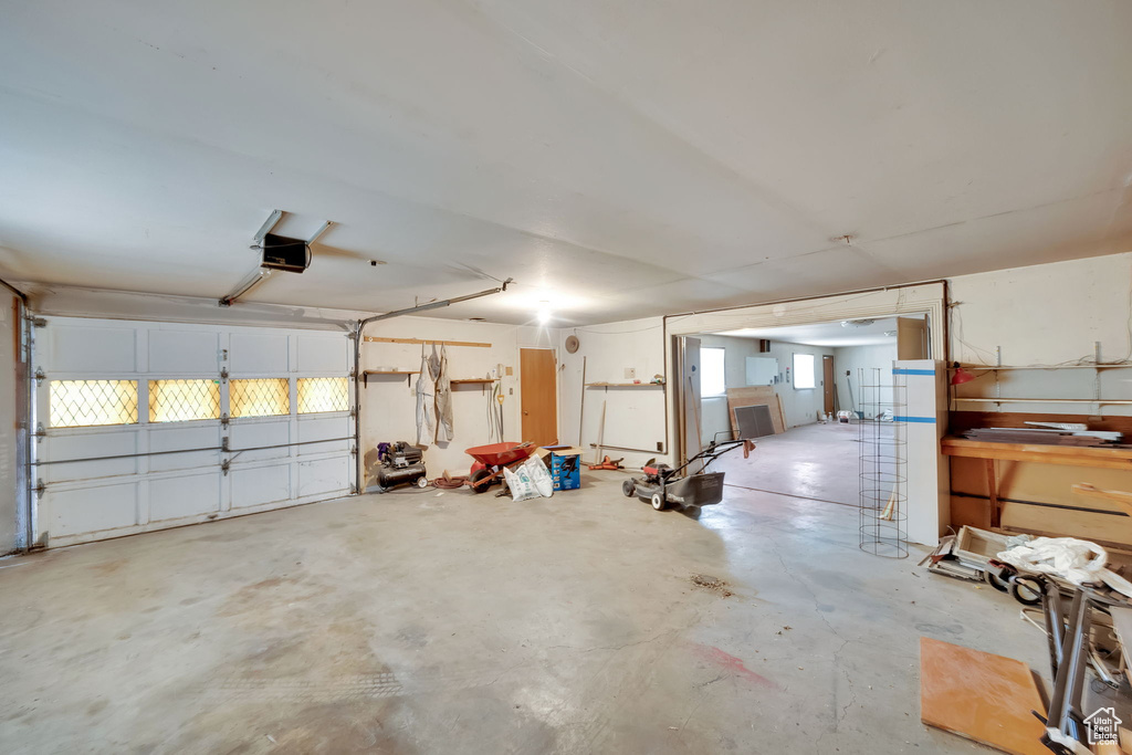 1848 W BOWLING AVE Taylorsville, UT 84129