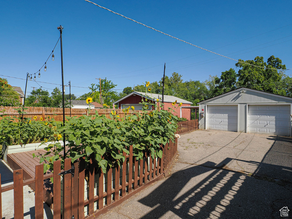 641 E DOWNINGTON AVE Salt Lake City, UT 84105