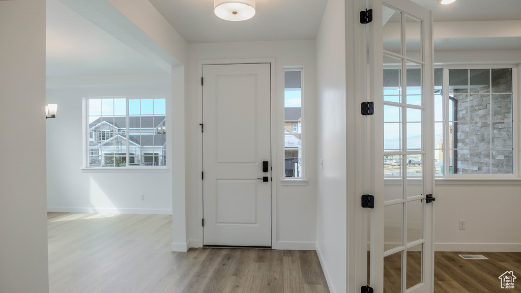 Photo 3 for MLS #2101458 at 893 W Black Tail St #221
