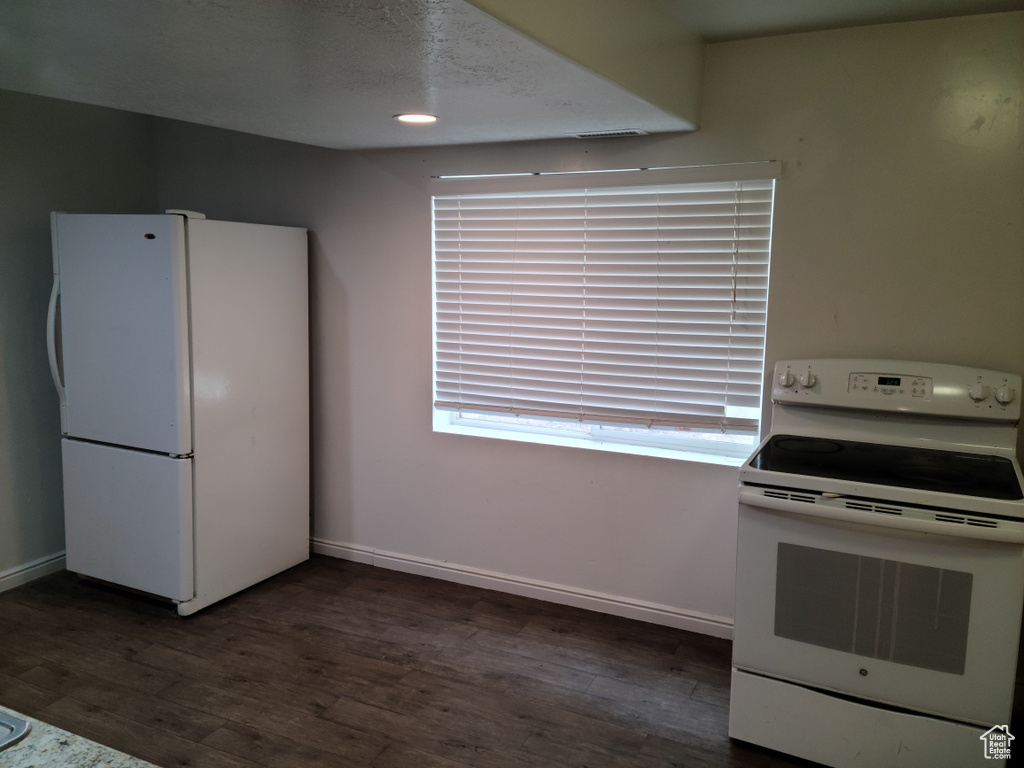 1060 S SEARLE LN Eagle Mountain, UT 84005