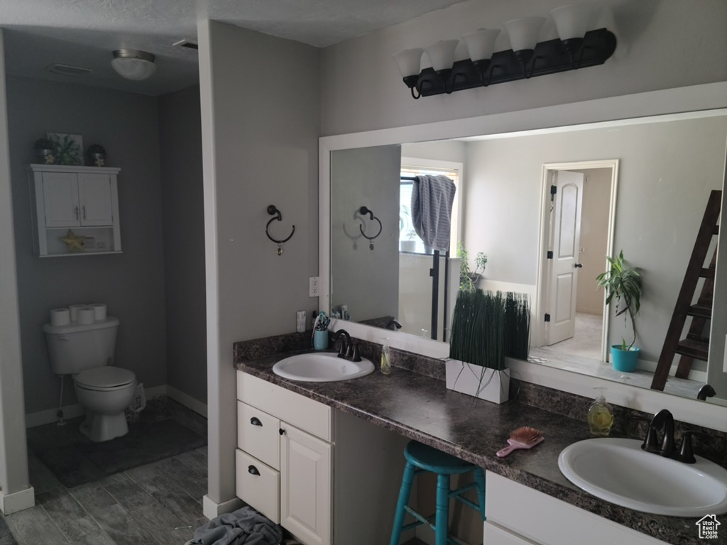 1060 S SEARLE LN Eagle Mountain, UT 84005