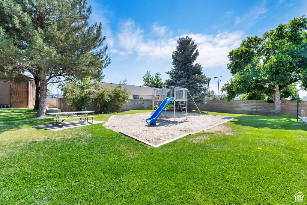 1438 N AMIRON WAY #B Orem, UT 84057