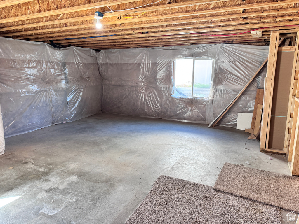 Photo 36 for MLS #2101470 at 1737 N Broadway Ave