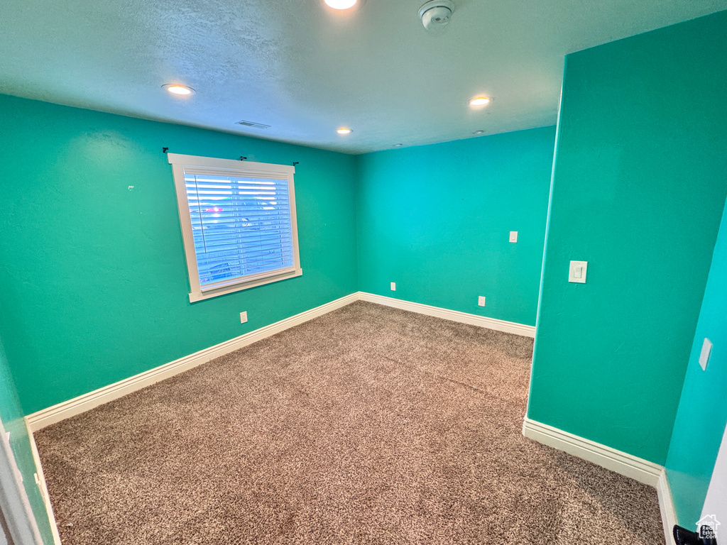 Photo 32 for MLS #2101470 at 1737 N Broadway Ave