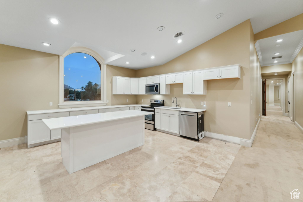Photo 134 for MLS #2101471 at 271 N 400 East
