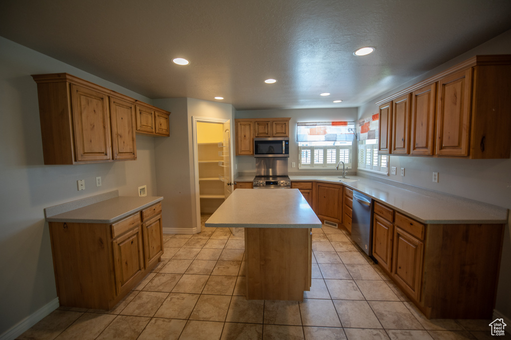 4879 S 5050 W Hooper, UT 84315