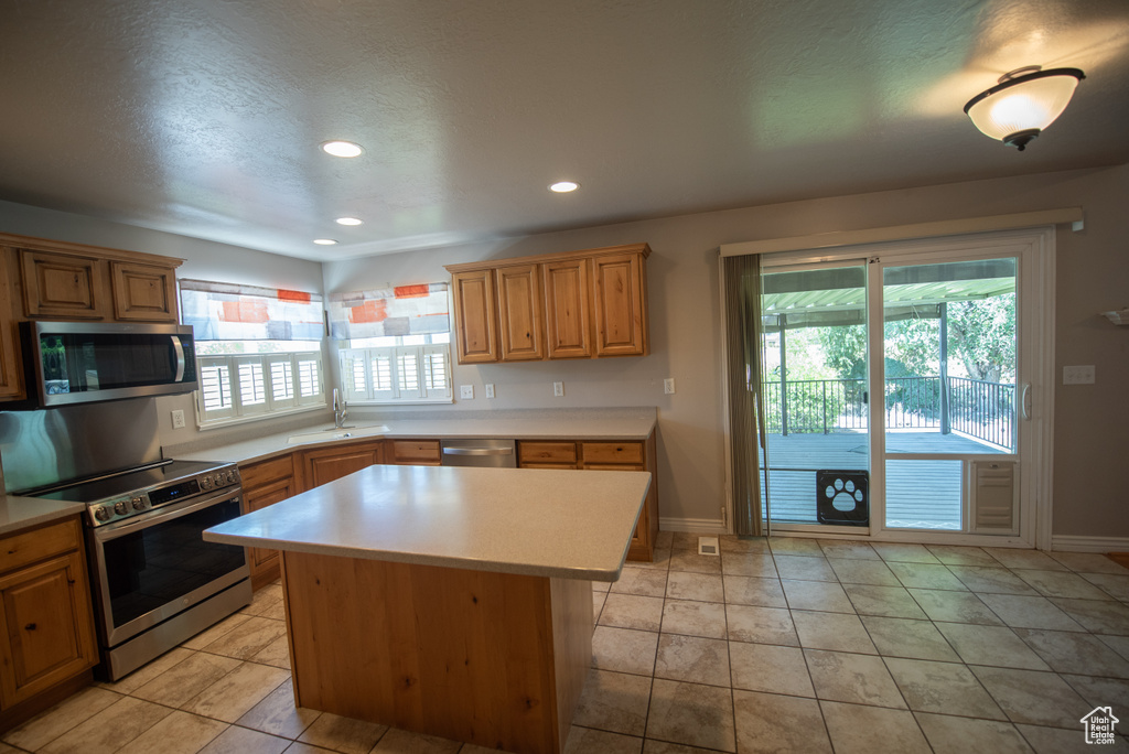 4879 S 5050 W Hooper, UT 84315