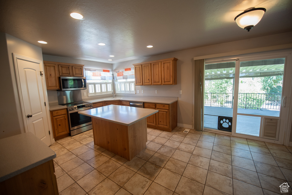 4879 S 5050 W Hooper, UT 84315