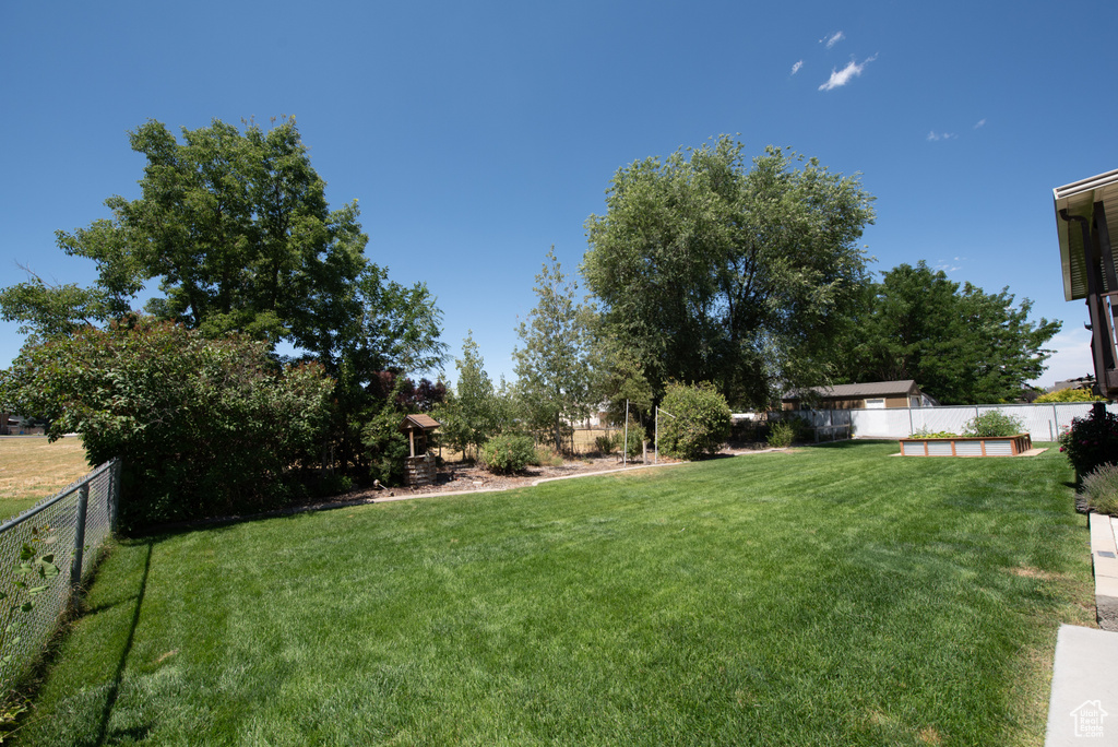 4879 S 5050 W Hooper, UT 84315