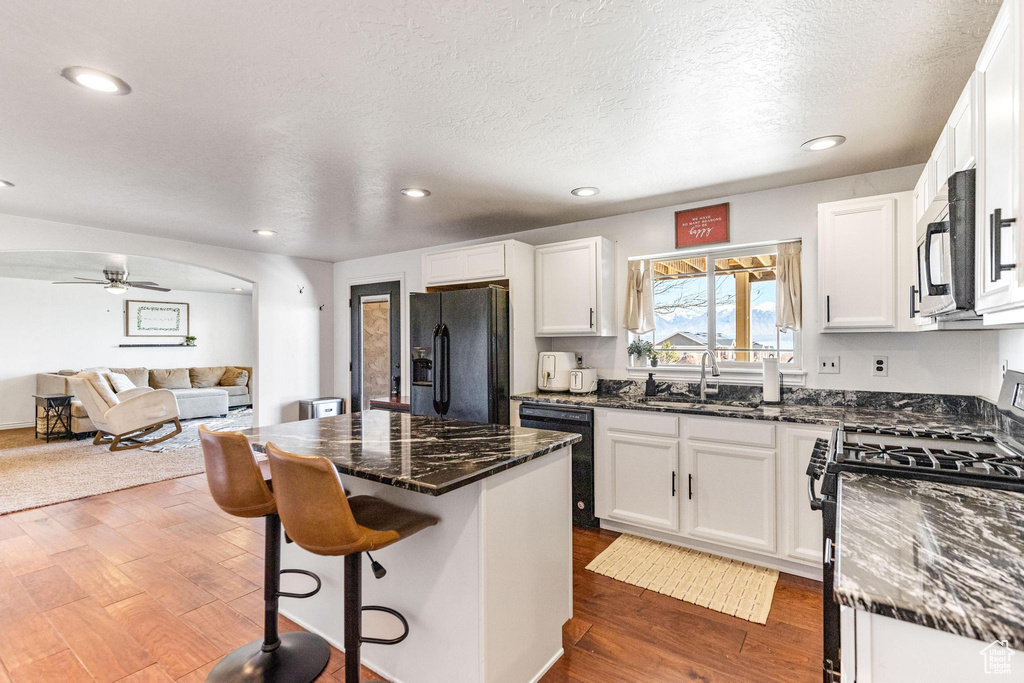 2392 S MAVERICK RD Saratoga Springs, UT 84045
