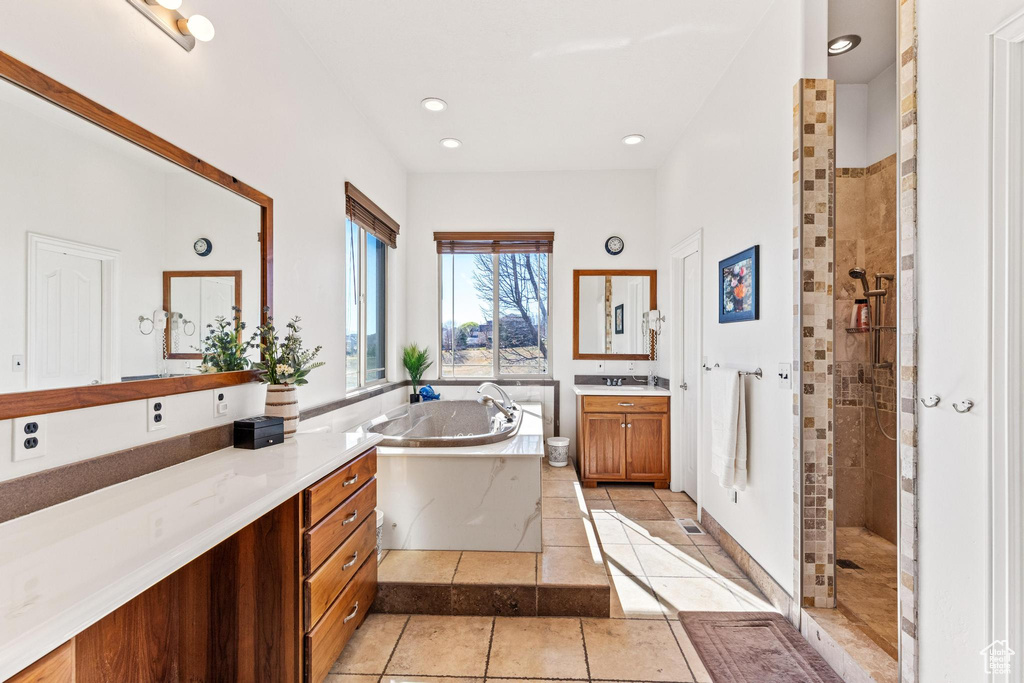 2392 S MAVERICK RD Saratoga Springs, UT 84045