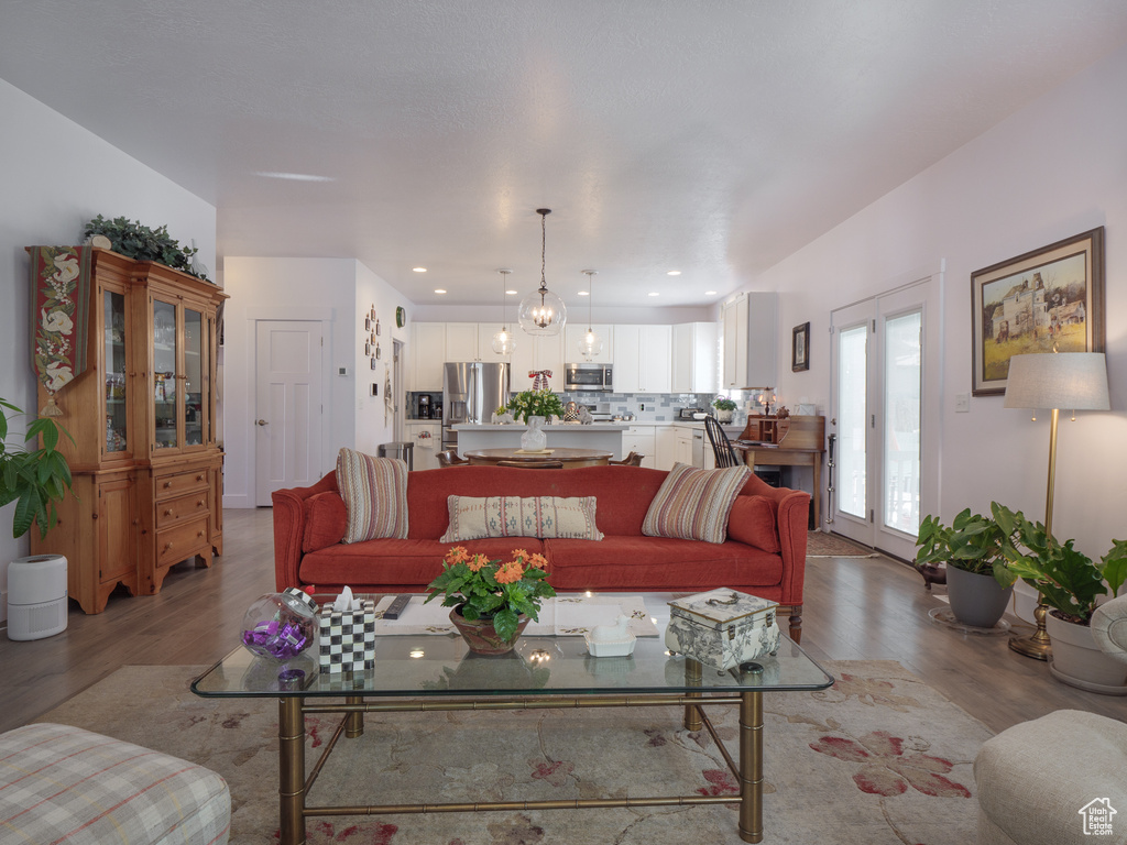 920 E QUEENSMILL LN Salt Lake City, UT 84106