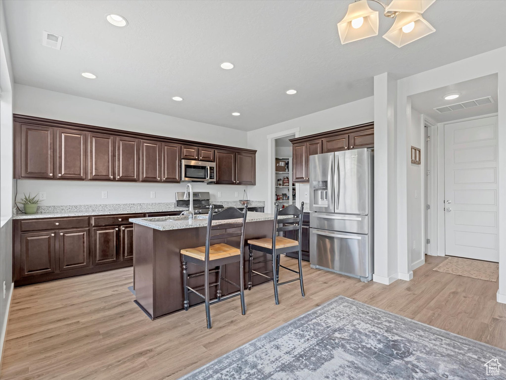 859 W 1050 S Springville, UT 84663