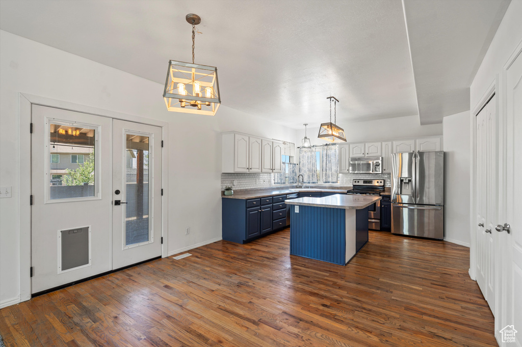 2477 N 2710 W Clinton, UT 84015