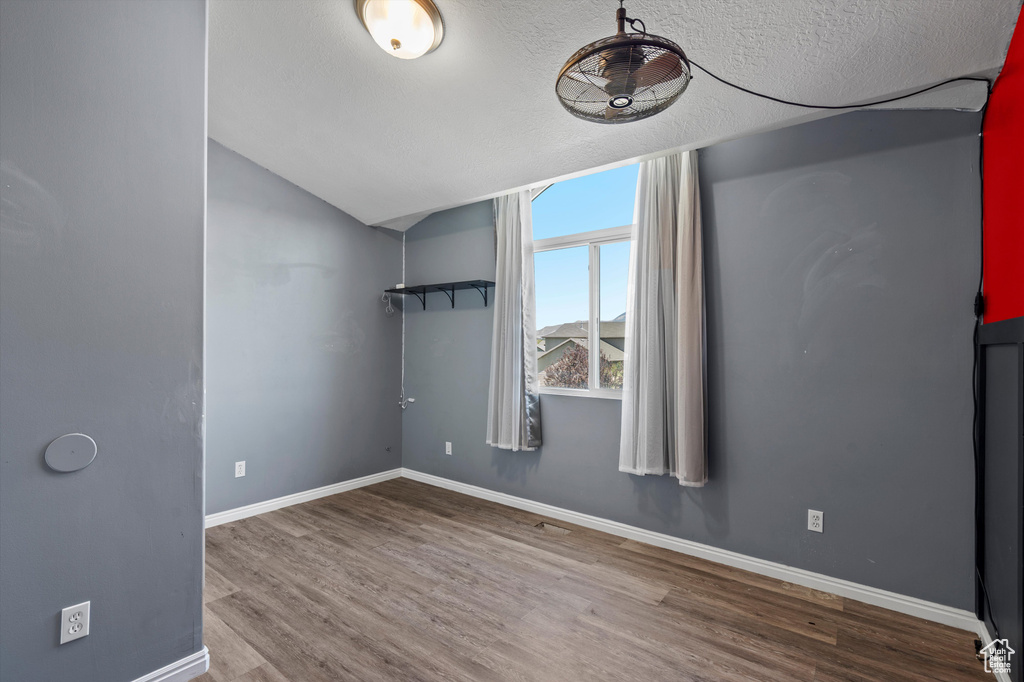 2477 N 2710 W Clinton, UT 84015