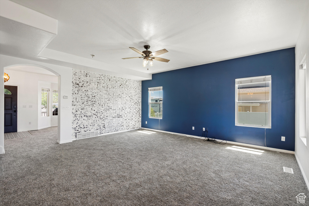 2477 N 2710 W Clinton, UT 84015