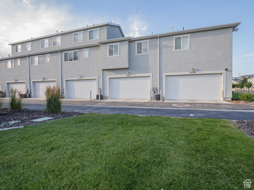 15135 S REINS WAY #680 Bluffdale, UT 84065