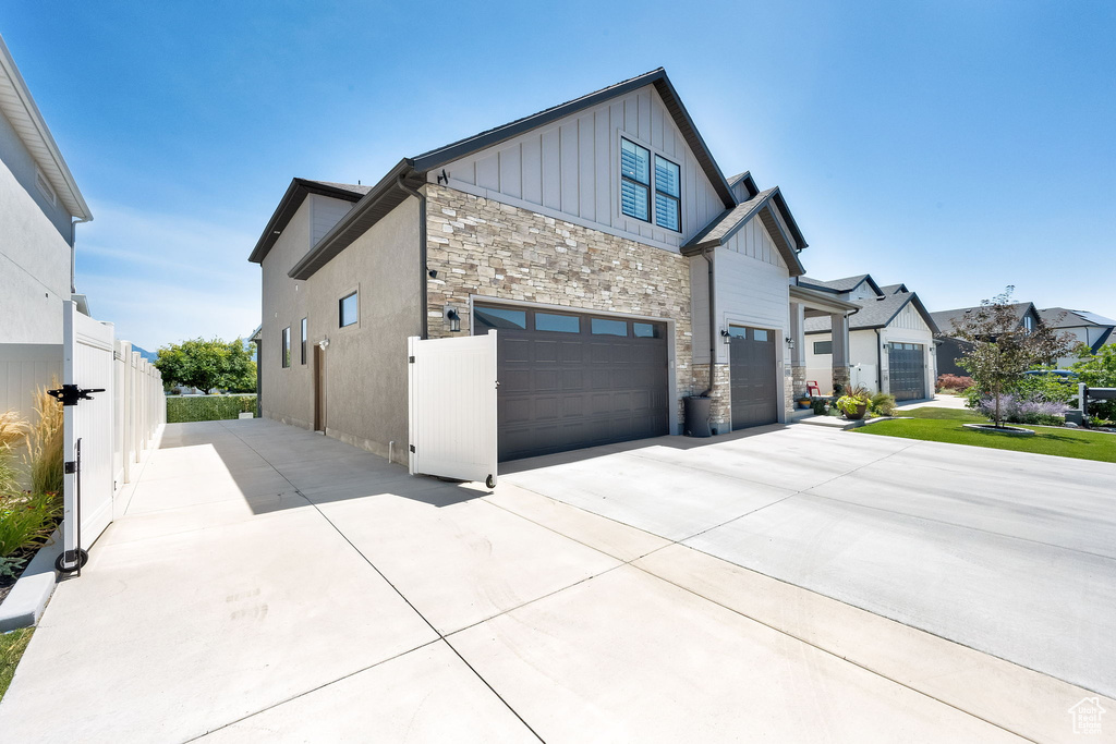 10931 S GLAMIS DUNE DR #913 South Jordan, UT 84009