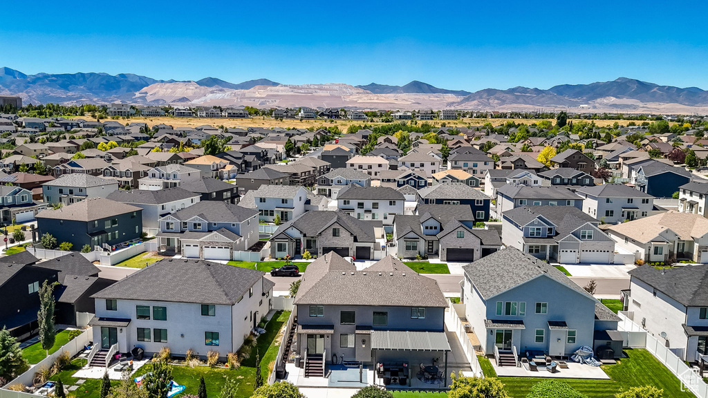 10931 S GLAMIS DUNE DR #913 South Jordan, UT 84009