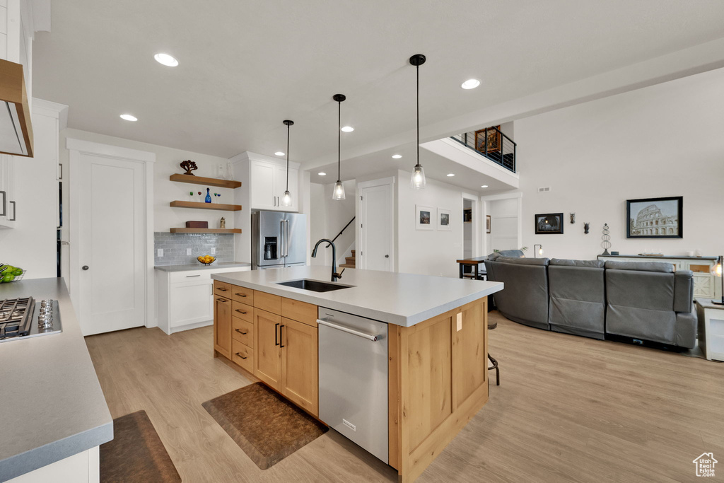 10931 S GLAMIS DUNE DR #913 South Jordan, UT 84009