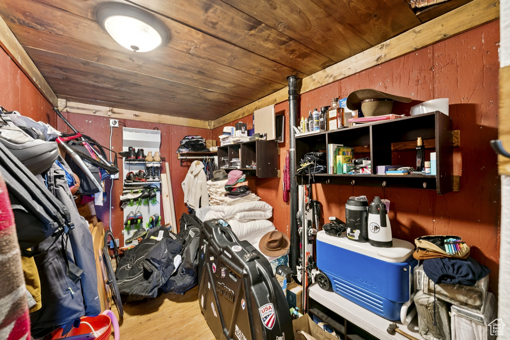 5669 BOBSLED BLVD Park City, UT 84098