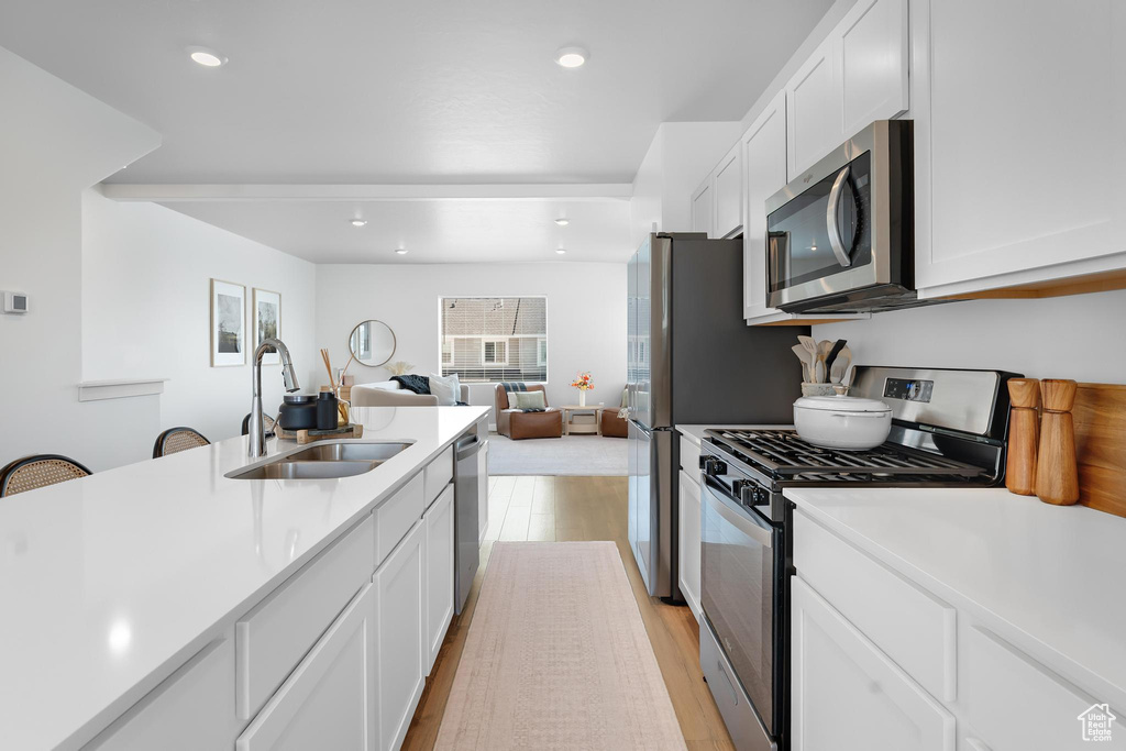 942 E DRIFTER LN Saratoga Springs, UT 84045