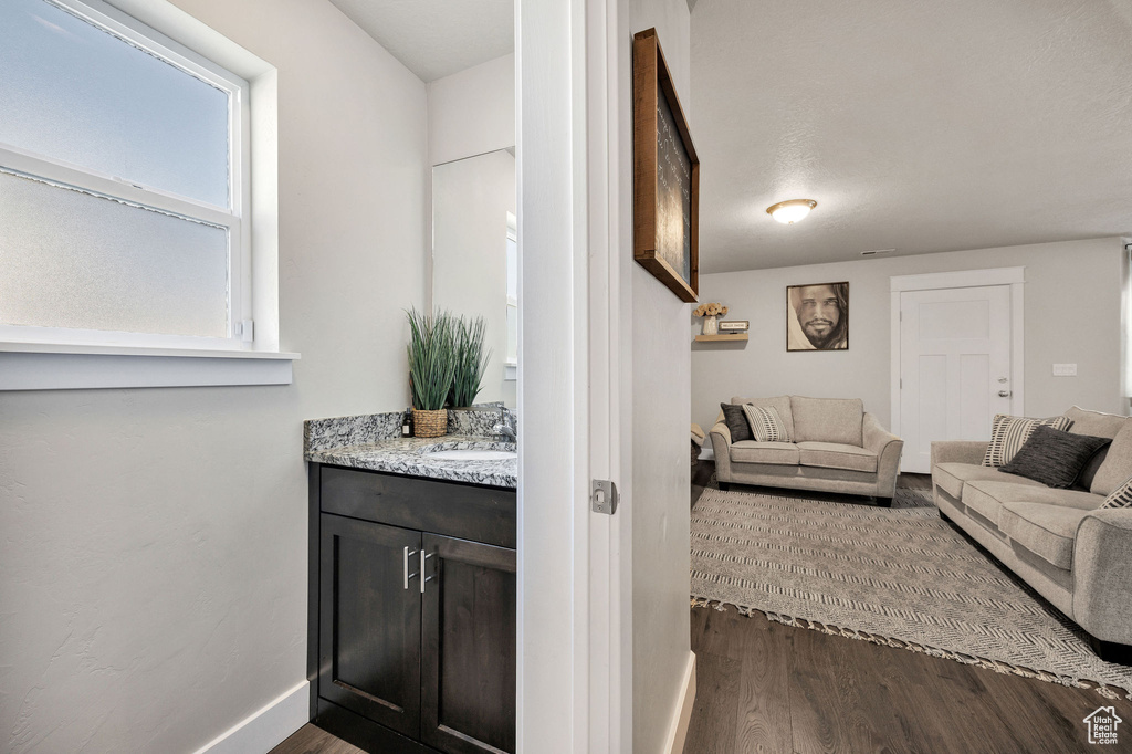 264 W 40 N Hyrum, UT 84319