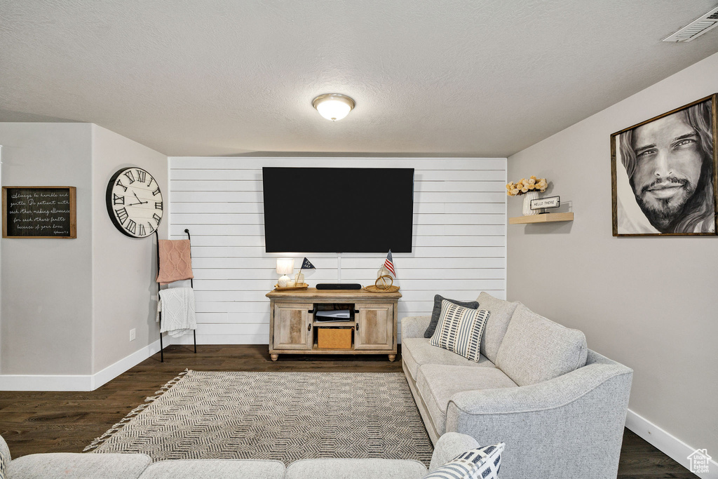 264 W 40 N Hyrum, UT 84319