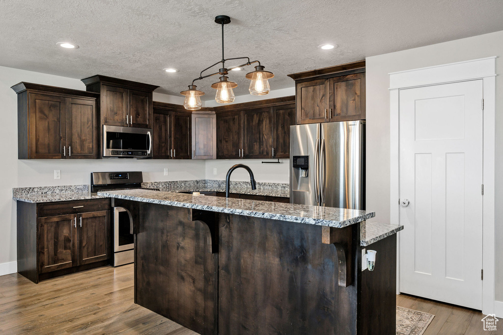 264 W 40 N Hyrum, UT 84319