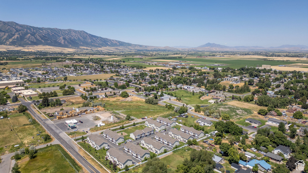 264 W 40 N Hyrum, UT 84319