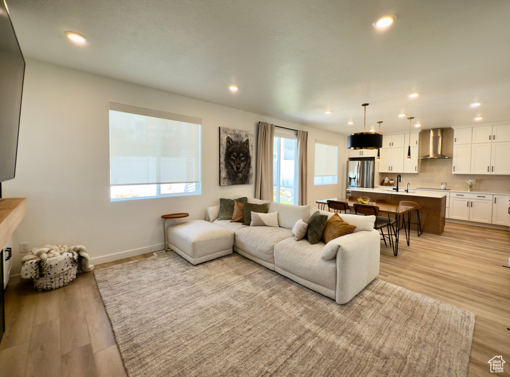 944 W BELLSHILL DR Murray, UT 84123