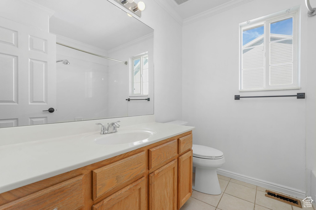 450 E WATERFORD WAY Midvale, UT 84047